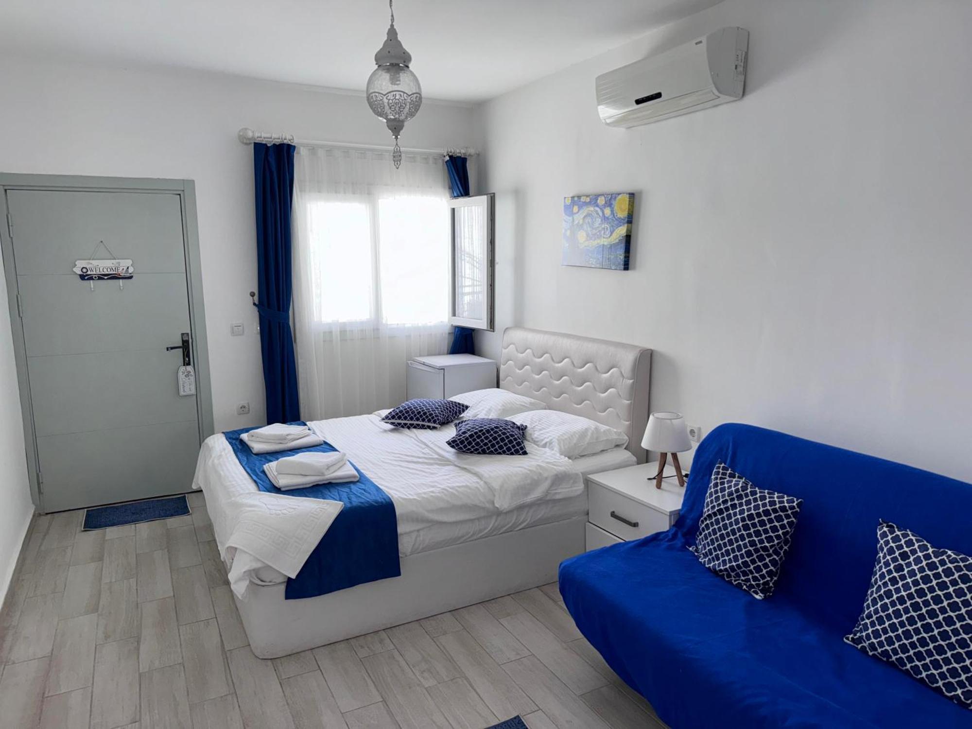 White And Blue Bodrum Exterior photo